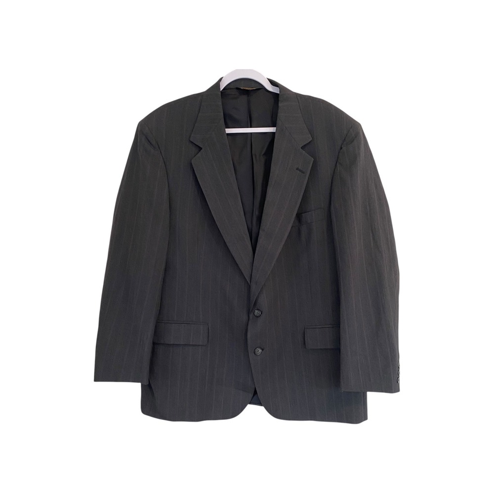 Tailors Row Man in Wool Blazer Jacket Gray Striped Menswear Business Casual-Read